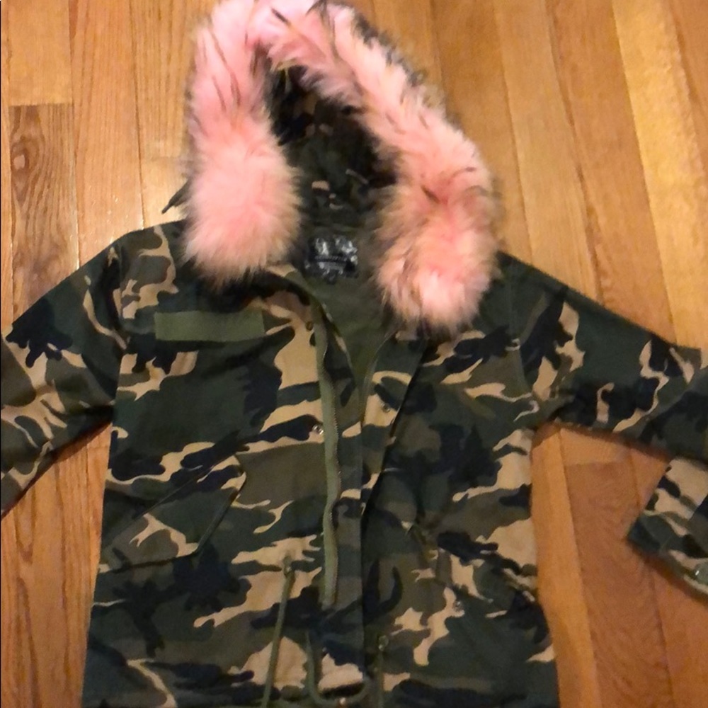Women’s Camo Fox Fur Parka